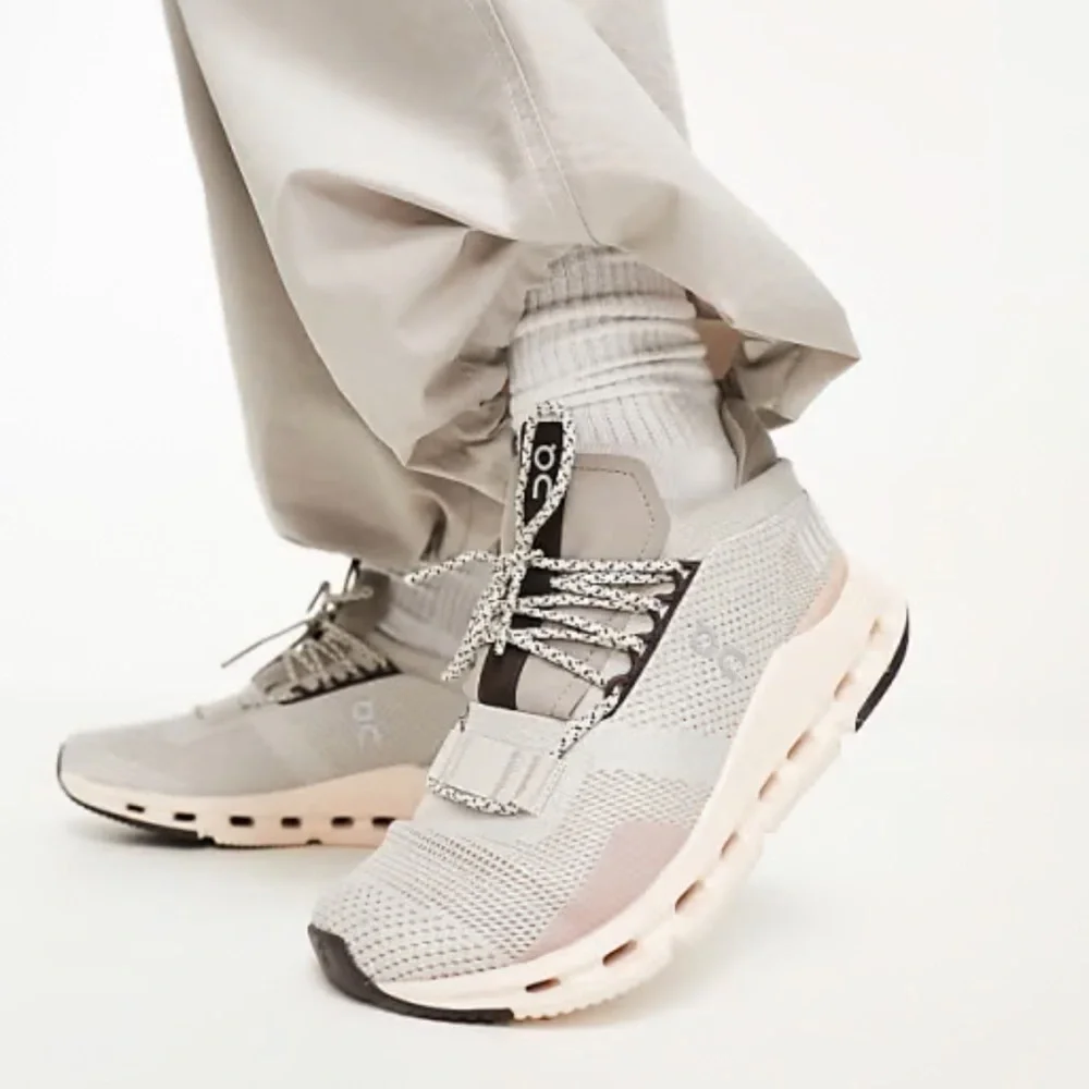 On Running Women's Light Gray and Pale Pink Cloudnova Sneakers - Picture 1 of 9